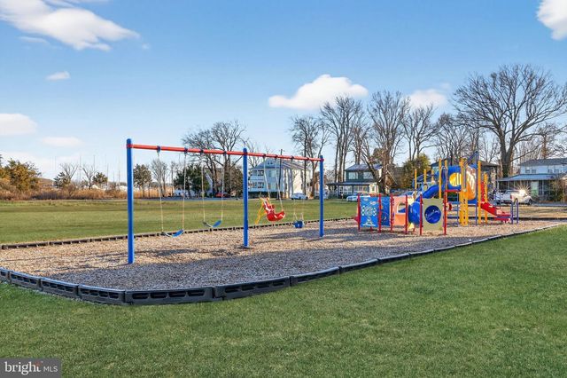 921 ANNAPOLIS AVE, Edgewater, MD 21037