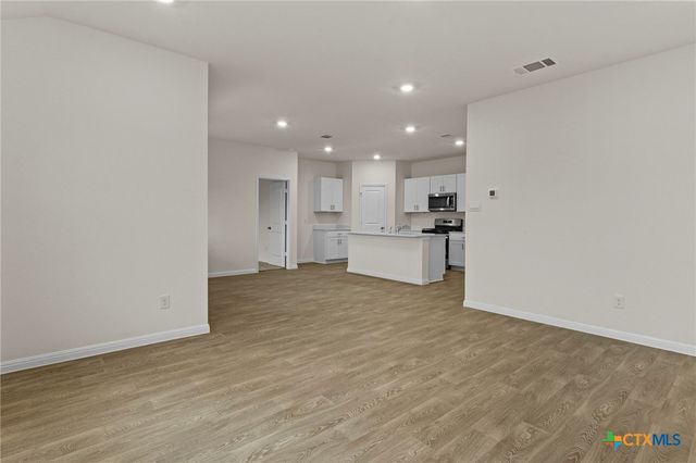 108 Wagner Way, San Marcos, TX 78666