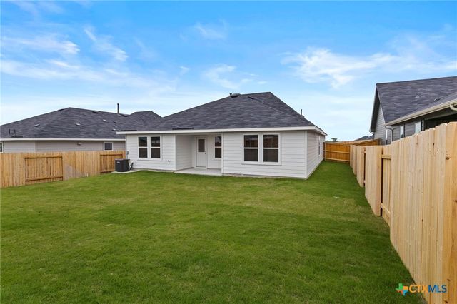 108 Wagner Way, San Marcos, TX 78666