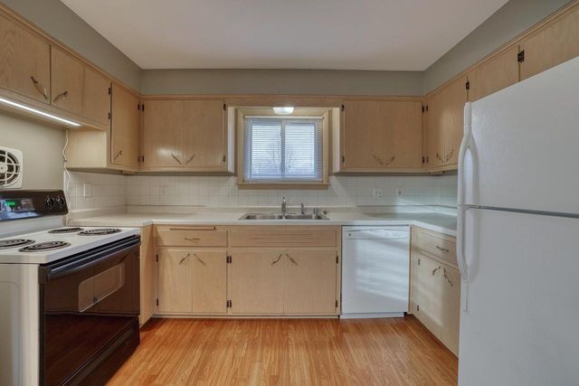 1317 N 116th STREET, Wauwatosa, WI 53226