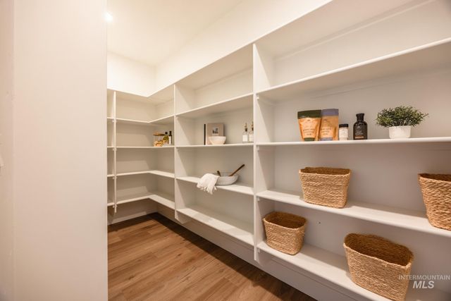 9822 W Delta Brook St, Star, ID 83669