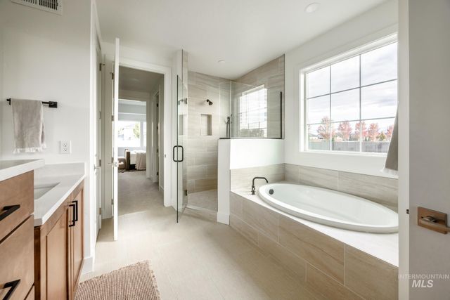 9822 W Delta Brook St, Star, ID 83669