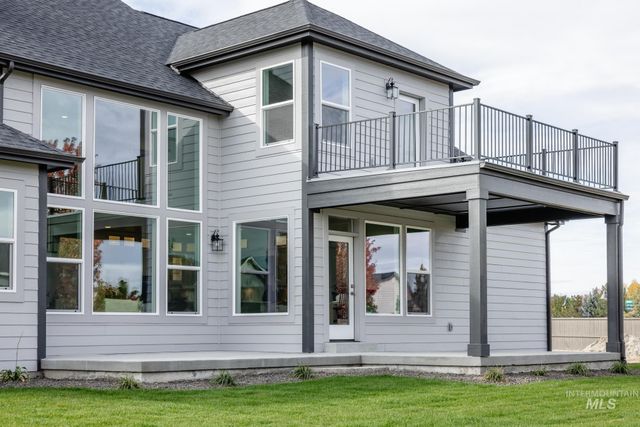 9822 W Delta Brook St, Star, ID 83669