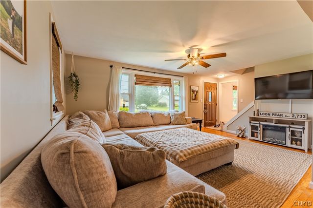 205 Kies Drive, Salina, NY 13090