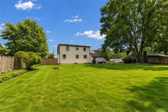 205 Kies Drive, Salina, NY 13090
