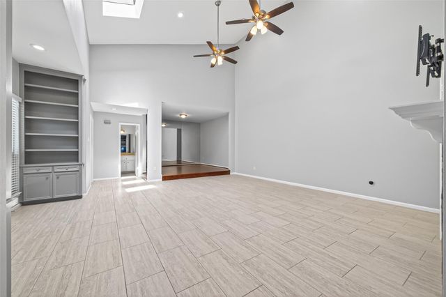 5218 Palmetto Street, Bellaire, TX 77401