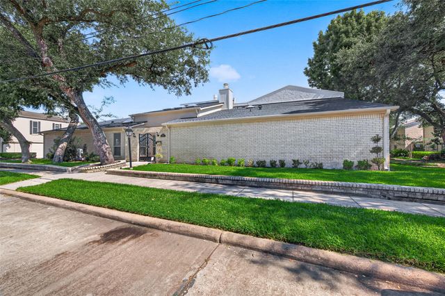 5218 Palmetto Street, Bellaire, TX 77401