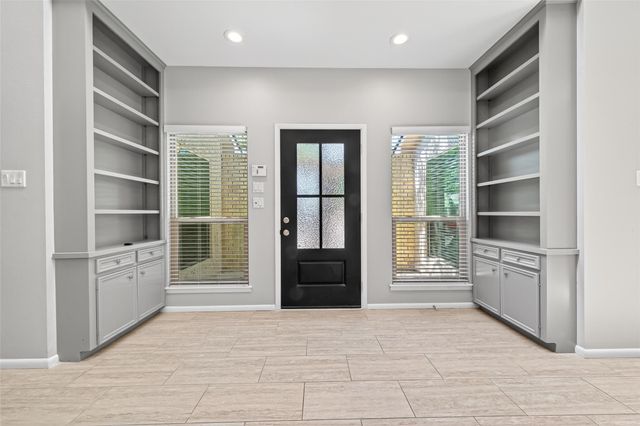 5218 Palmetto Street, Bellaire, TX 77401