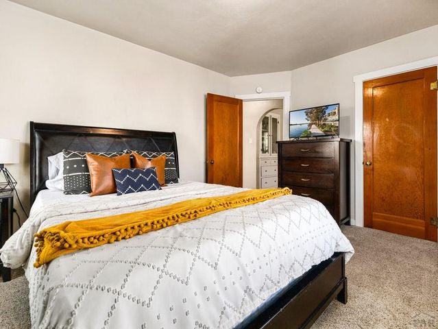 1942 Lake Ave, Pueblo, CO 81004