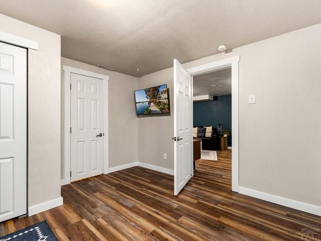 1942 Lake Ave, Pueblo, CO 81004