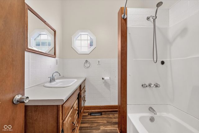 456 N Centennial Street, Indianapolis, IN 46222