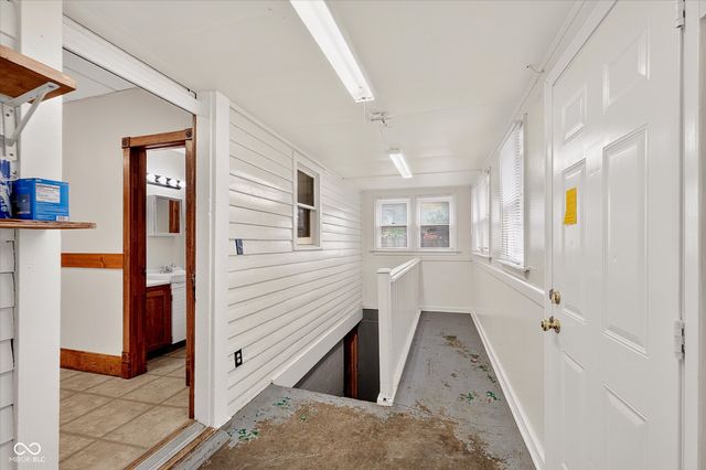 456 N Centennial Street, Indianapolis, IN 46222