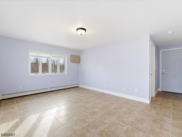 124 6th St, Middlesex Boro, NJ 08846