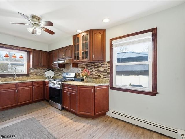 124 6th St, Middlesex Boro, NJ 08846