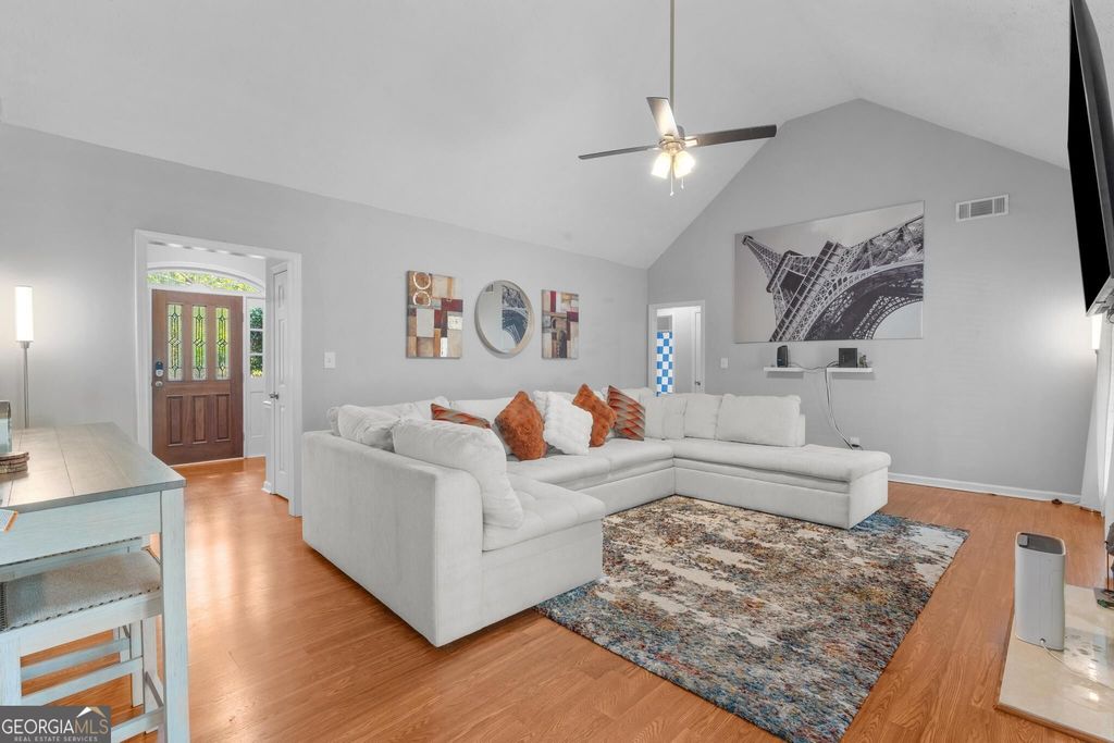 215 Clearview Circle, Mcdonough, GA 30253 — photo 3
