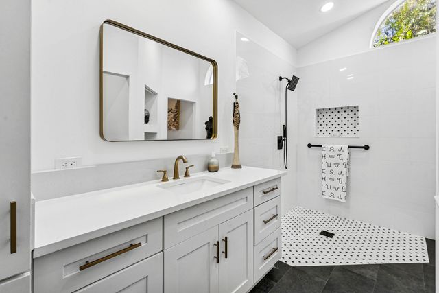 13853 Palm Grove Place, Palm Beach Gardens, FL 33418