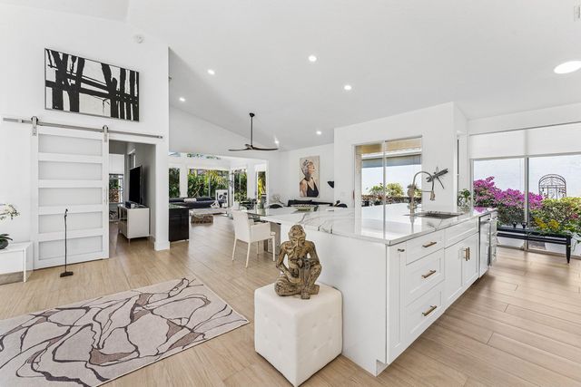 13853 Palm Grove Place, Palm Beach Gardens, FL 33418