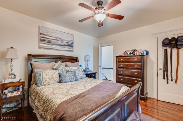 220 Arthur St, Linden City, NJ 07036