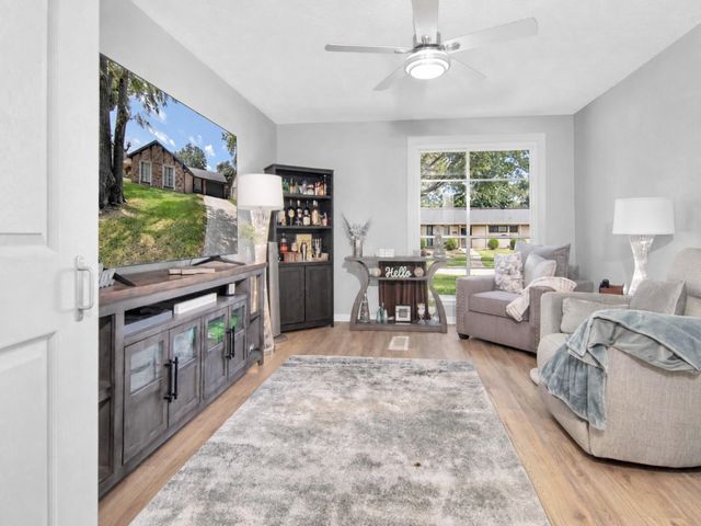 1311 Creek Hollow Drive, Seabrook, TX 77586