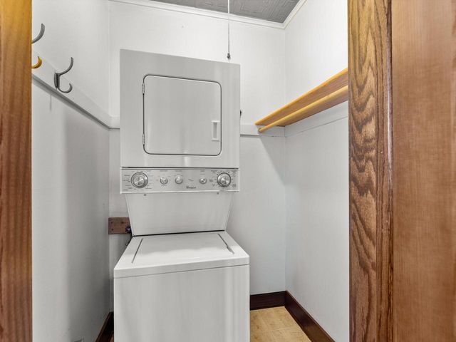 1014 S 20th STREET, Manitowoc, WI 54220