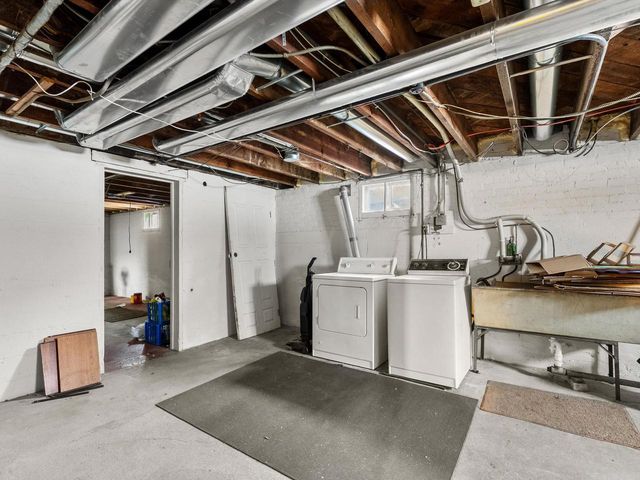 1014 S 20th STREET, Manitowoc, WI 54220