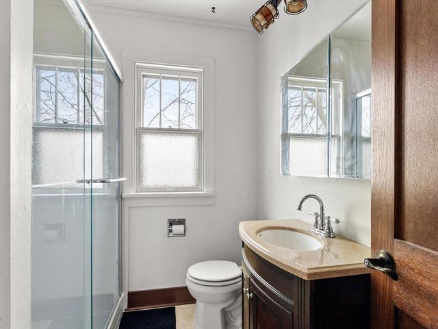 1014 S 20th STREET, Manitowoc, WI 54220