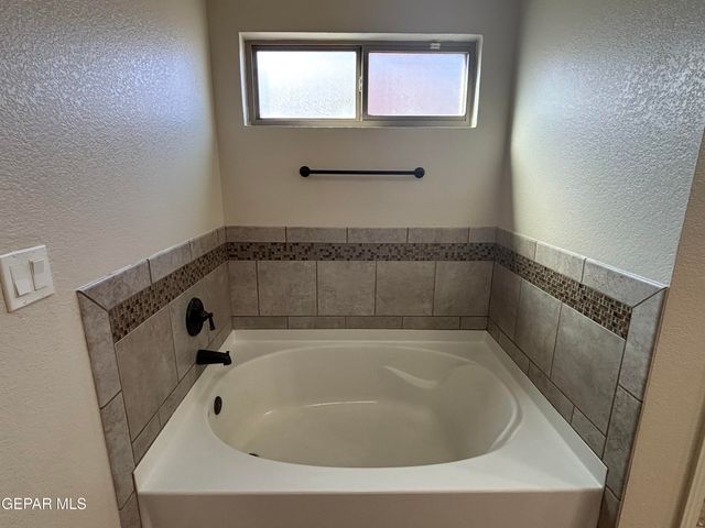 14741 BOER TRAIL Avenue, El Paso, TX 79938