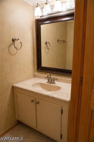 7410 Lake Breeze DR 307, Fort Myers, FL 33907