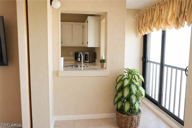 7410 Lake Breeze DR 307, Fort Myers, FL 33907