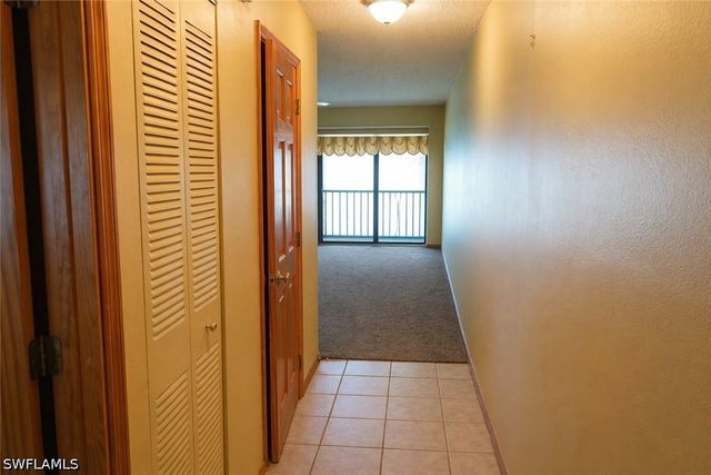 7410 Lake Breeze DR 307, Fort Myers, FL 33907