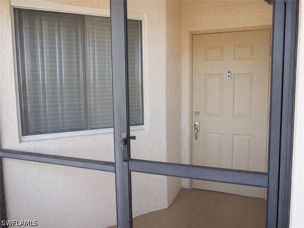 7410 Lake Breeze DR 307, Fort Myers, FL 33907