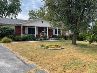 224 Meadowview Drive, Frankfort, KY 40601