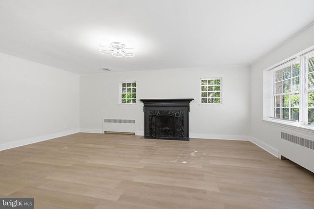 8327 TULPEHOCKEN AVE, Elkins Park, PA 19027