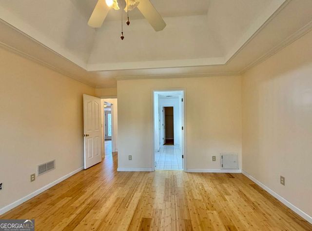 1040 Sunny Field Court, Lawrenceville, GA 30043