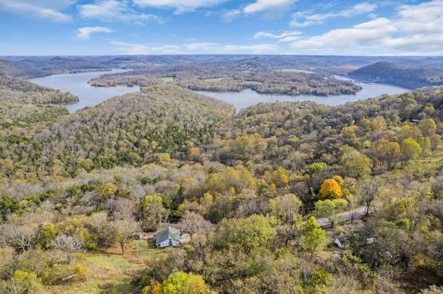 335 Turkey Creek Hwy, Carthage, TN 37030