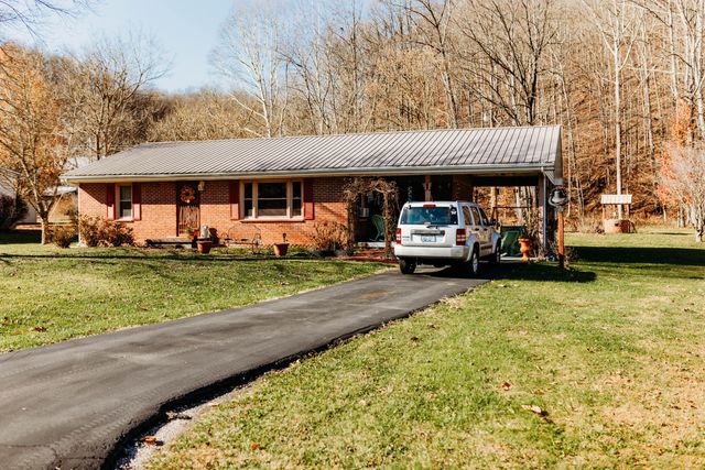 1057 KY-36 Highway, Frenchburg, KY 40322