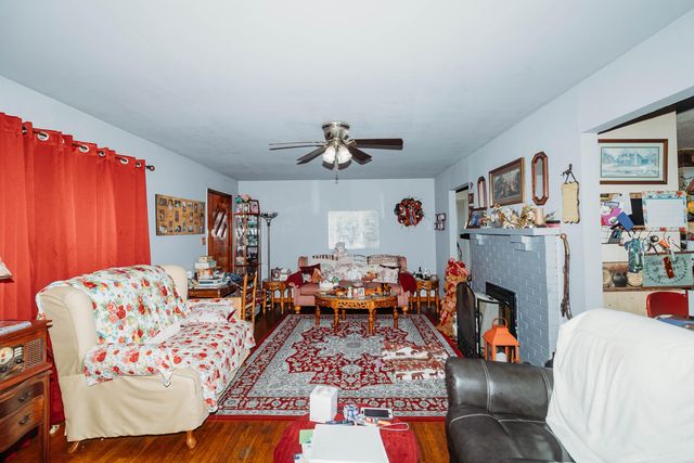 1057 KY-36 Highway, Frenchburg, KY 40322