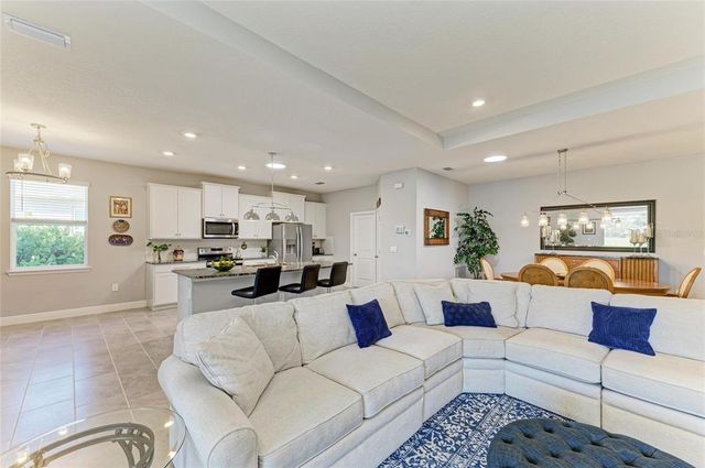 17555 CANTARINA COVE, Bradenton, FL 34211