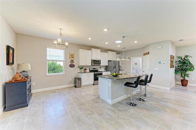 17555 CANTARINA COVE, Bradenton, FL 34211