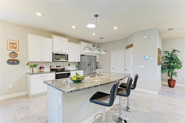 17555 CANTARINA COVE, Bradenton, FL 34211