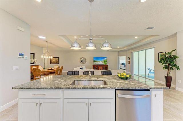17555 CANTARINA COVE, Bradenton, FL 34211