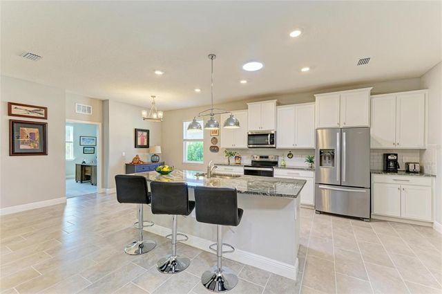 17555 CANTARINA COVE, Bradenton, FL 34211