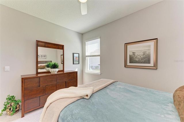 17555 CANTARINA COVE, Bradenton, FL 34211