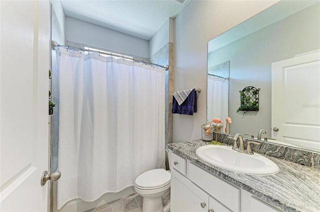 17555 CANTARINA COVE, Bradenton, FL 34211