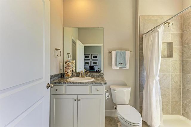 17555 CANTARINA COVE, Bradenton, FL 34211