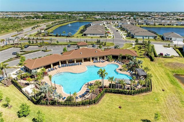 17555 CANTARINA COVE, Bradenton, FL 34211