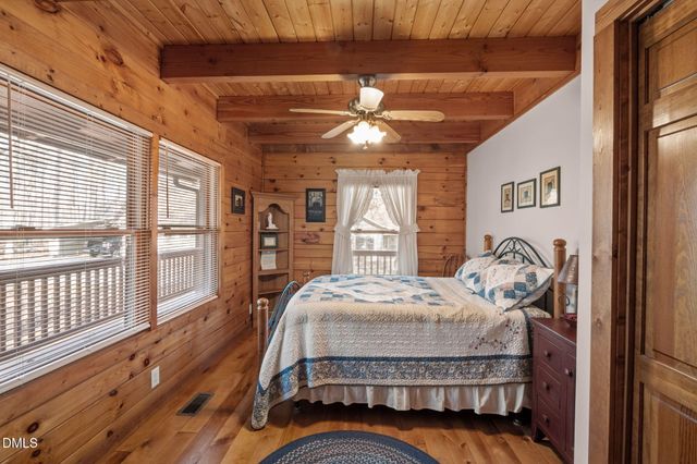 614 Hamecon Place, Cedar Grove, NC 27231