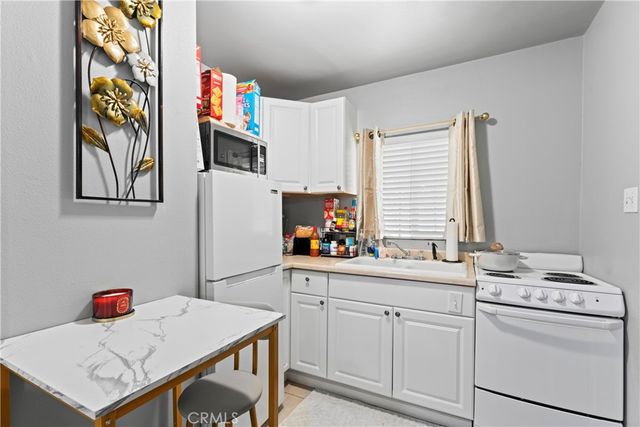 1286 Lovers Lane, Rimforest, CA 92378