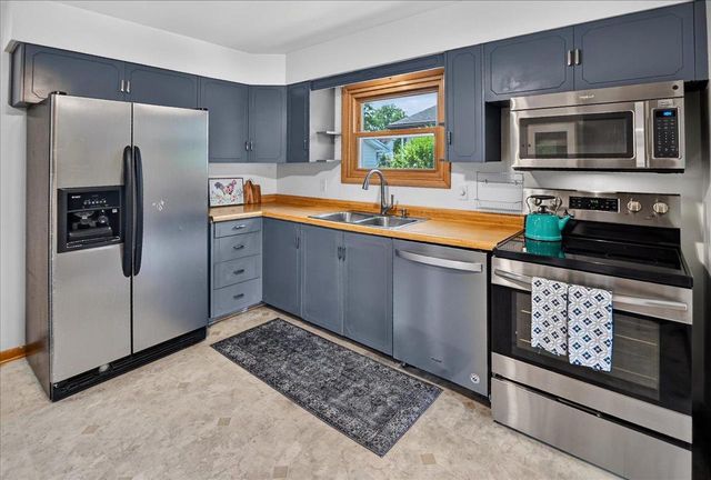 4521 Jade Lane, Madison, WI 53714