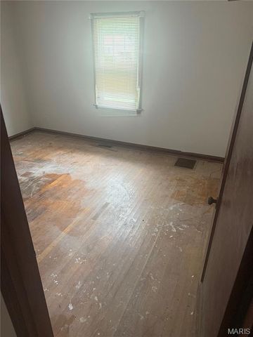 257 S Barat Avenue, Ferguson, MO 63135